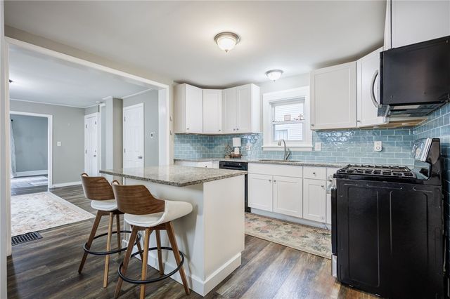 116 West Filbert Street, East Rochester, NY 14445