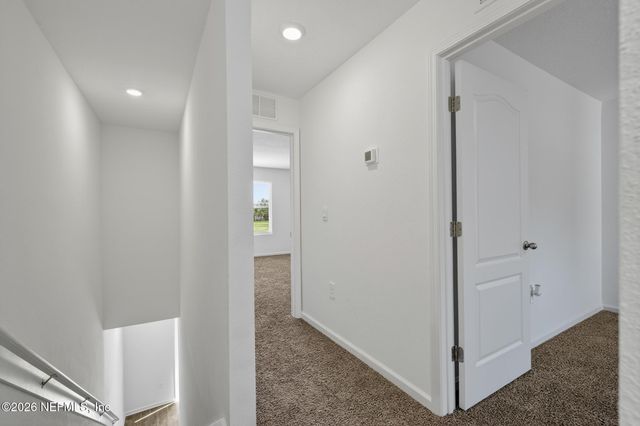 9048 ALPINE ASTER Road, Jacksonville, FL 32256