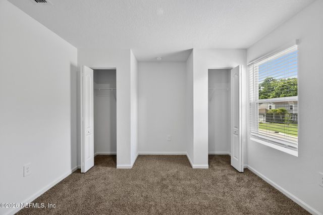 9048 ALPINE ASTER Road, Jacksonville, FL 32256