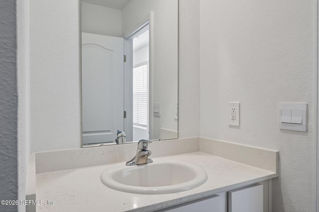 9048 ALPINE ASTER Road, Jacksonville, FL 32256