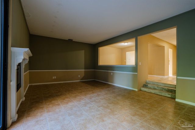 18 Hillbrook Way, Pensacola, FL 32503