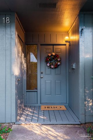 18 Hillbrook Way, Pensacola, FL 32503