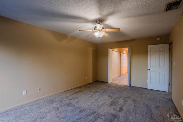 18 Hillbrook Way, Pensacola, FL 32503