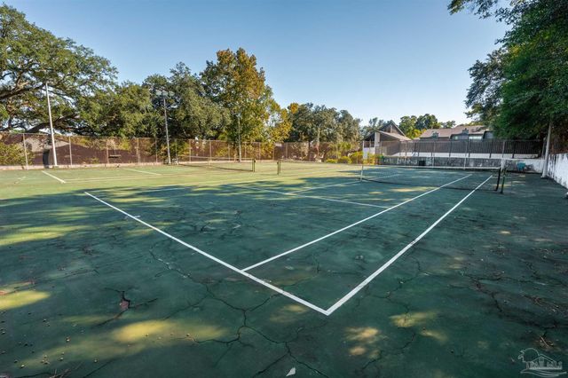 18 Hillbrook Way, Pensacola, FL 32503