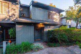 18 Hillbrook Way, Pensacola, FL 32503