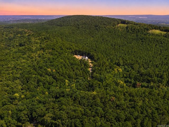 20301 Dwight Little Road, Roland, AR 72135