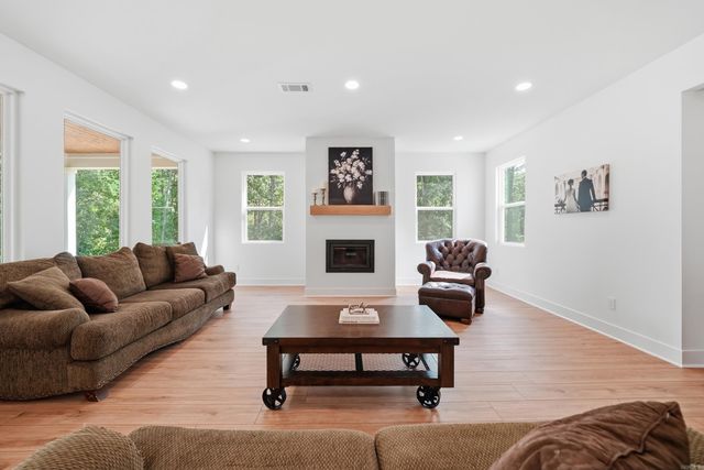 20301 Dwight Little Road, Roland, AR 72135