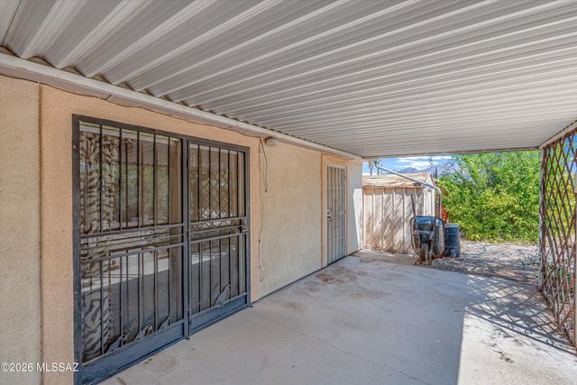 1402 N McKinley Avenue, Tucson, AZ 85712