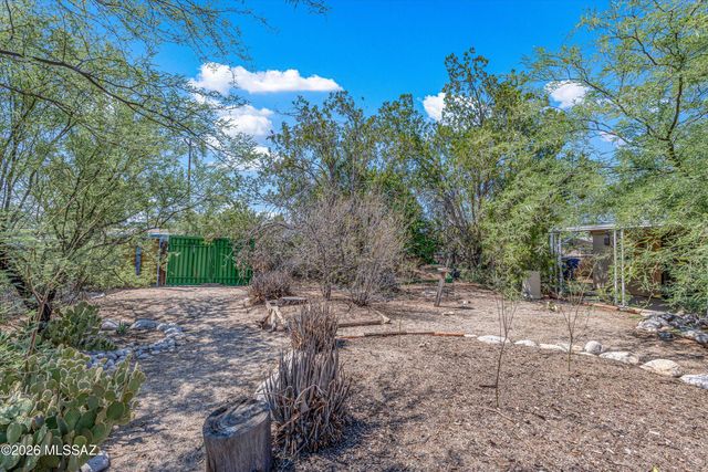 1402 N McKinley Avenue, Tucson, AZ 85712