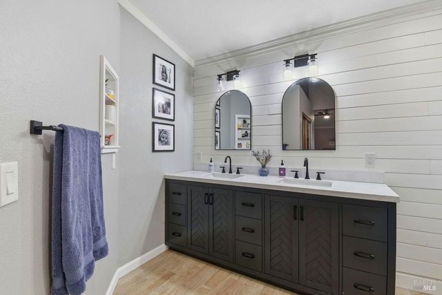 8270 Honor Pl, Cotati, CA 94931