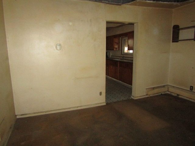 930 7th St, New Kensington, PA 15068