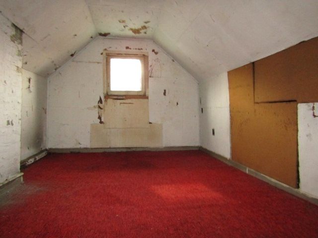 930 7th St, New Kensington, PA 15068