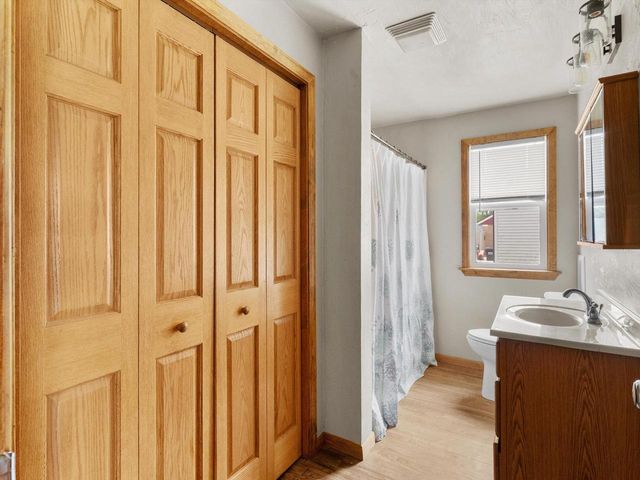 611 S 32nd STREET, Manitowoc, WI 54220