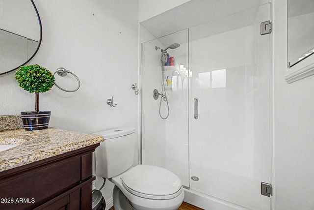 4040 W SWEETWATER Avenue, Phoenix, AZ 85029