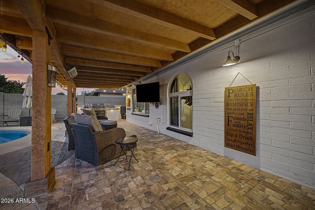 4040 W SWEETWATER Avenue, Phoenix, AZ 85029