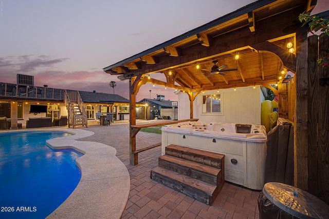 4040 W SWEETWATER Avenue, Phoenix, AZ 85029