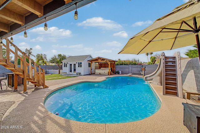 4040 W SWEETWATER Avenue, Phoenix, AZ 85029