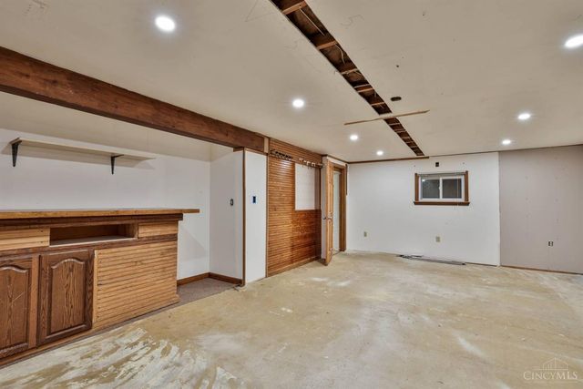 1010 Newberry Avenue, Miami Twp, OH 45150