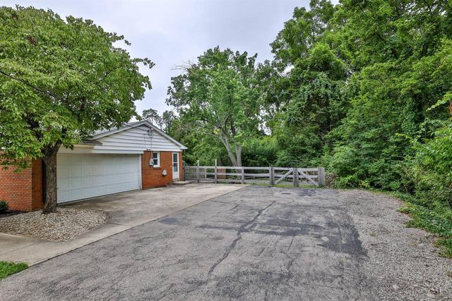 1010 Newberry Avenue, Miami Twp, OH 45150