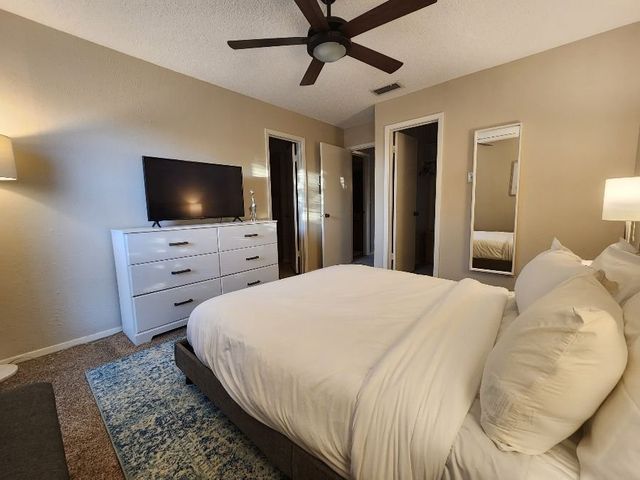 1100 Riverchase Lane 209, Arlington, TX 76011