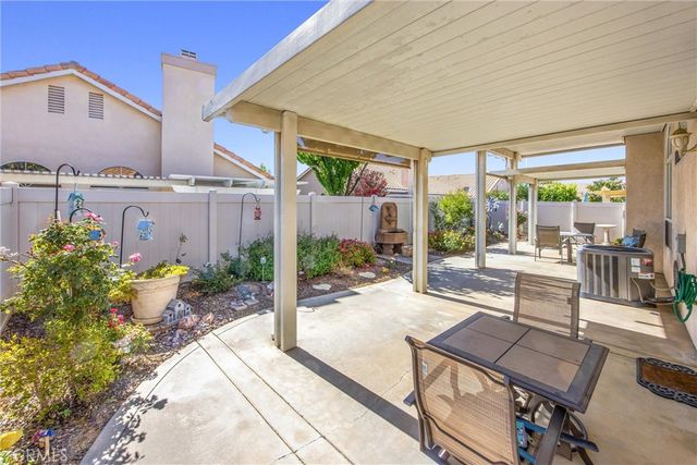 1455 Las Colinas, Banning, CA 92220