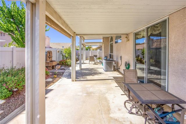 1455 Las Colinas, Banning, CA 92220