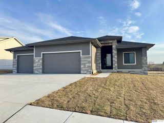 21723 Glenmore Drive, Gretna, NE 68028