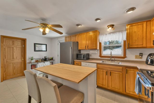 34 Depot Road, Manchester, NH 03103