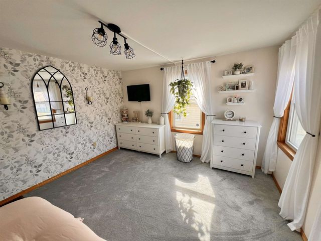 34 Depot Road, Manchester, NH 03103