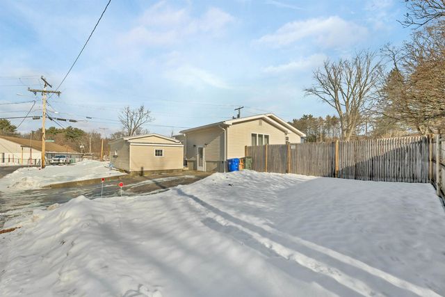 34 Depot Road, Manchester, NH 03103