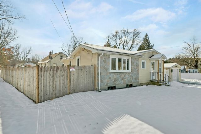 34 Depot Road, Manchester, NH 03103