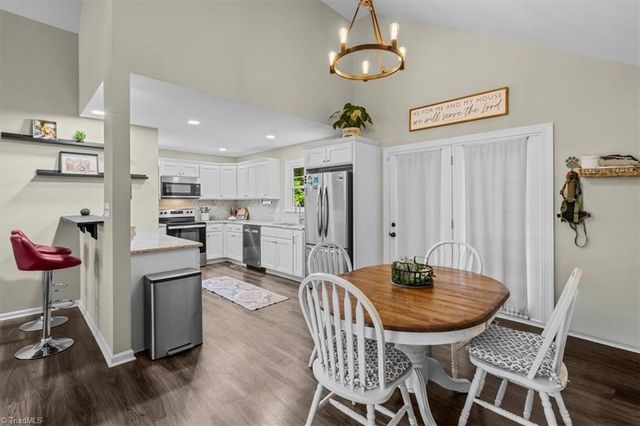 109 Brookleigh Court, Trinity, NC 27370