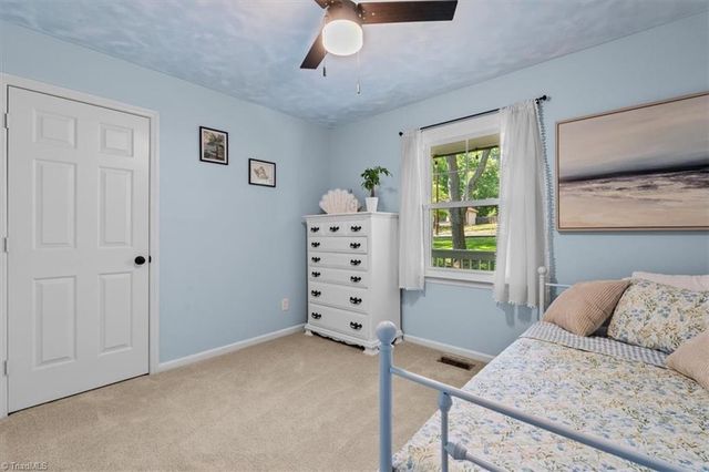 109 Brookleigh Court, Trinity, NC 27370