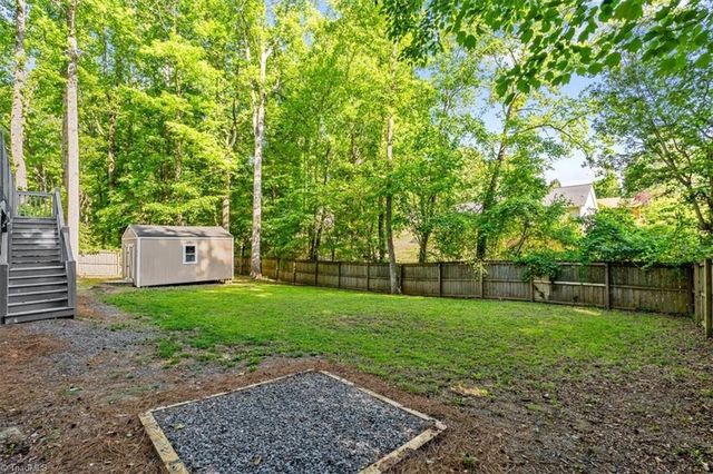 109 Brookleigh Court, Trinity, NC 27370