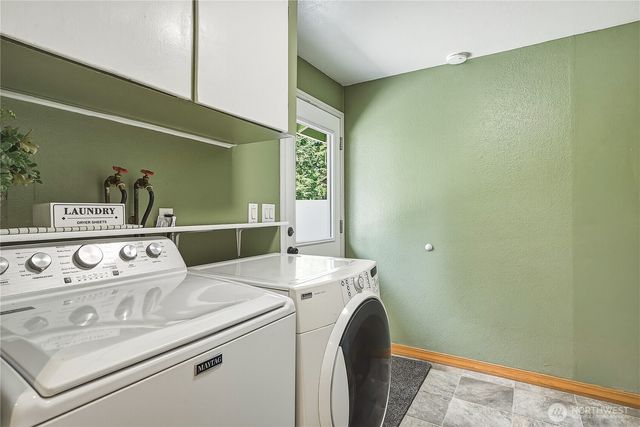 20818 77th Place W, Edmonds, WA 98026