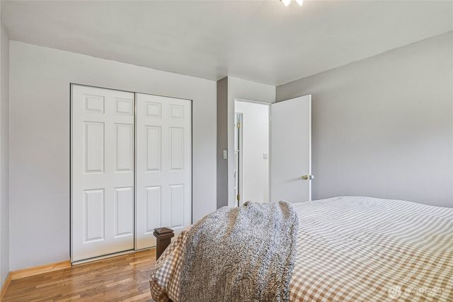 20818 77th Place W, Edmonds, WA 98026