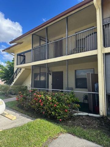 10016 Winding Lake Road 101, Sunrise, FL 33351