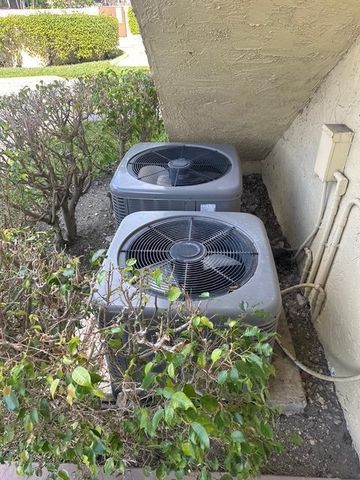 10016 Winding Lake Road 101, Sunrise, FL 33351