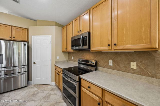 86408 EASTPORT Drive, Fernandina Beach, FL 32034
