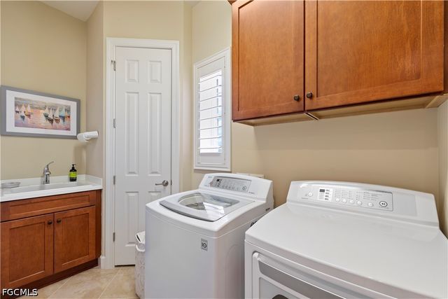 10351 Glastonbury CIR 201, Fort Myers, FL 33913