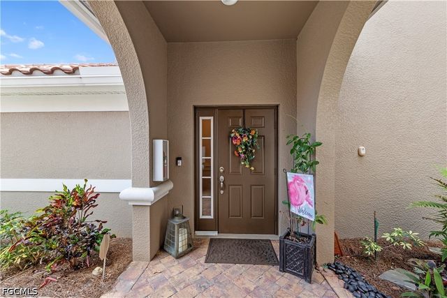 10351 Glastonbury CIR 201, Fort Myers, FL 33913