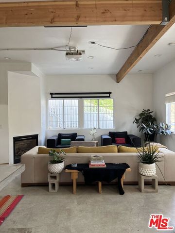 613 Museum Drive, Los Angeles, CA 90065