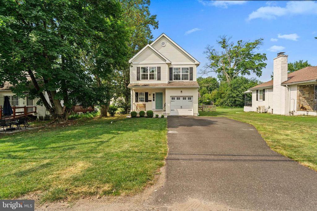 1042 TREWELLYN AVE, Penllyn, PA 19422