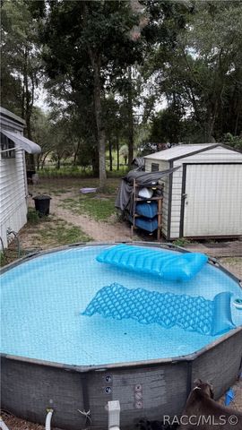 5282 W BLADE Lane, Dunnellon, FL 34433