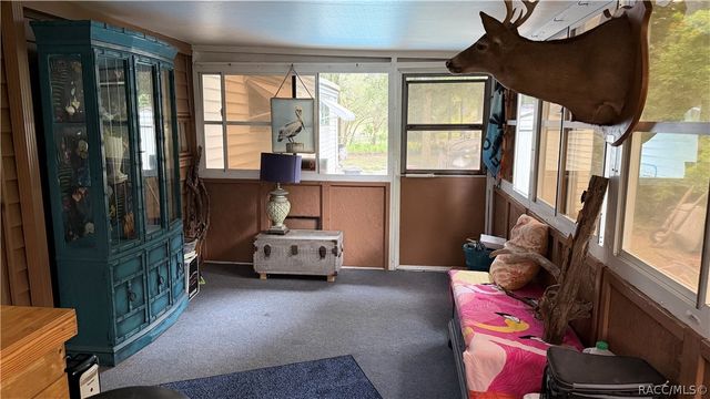 5282 W BLADE Lane, Dunnellon, FL 34433