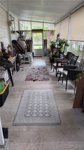 5282 W BLADE Lane, Dunnellon, FL 34433