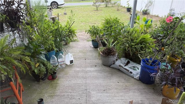 5282 W BLADE Lane, Dunnellon, FL 34433
