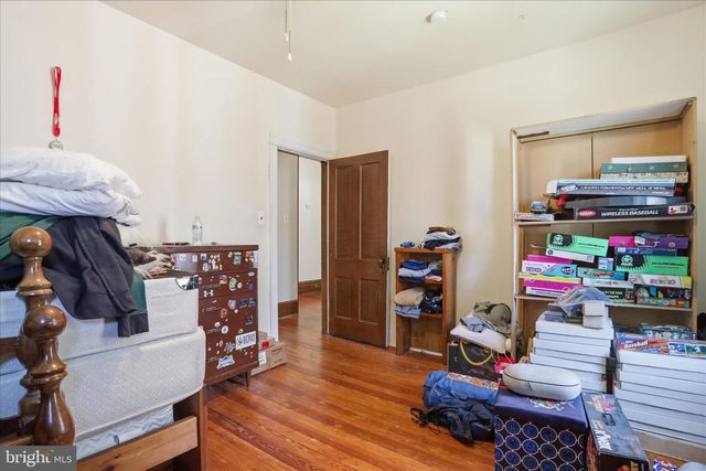 537 E KING ST E, Chambersburg, PA 17201