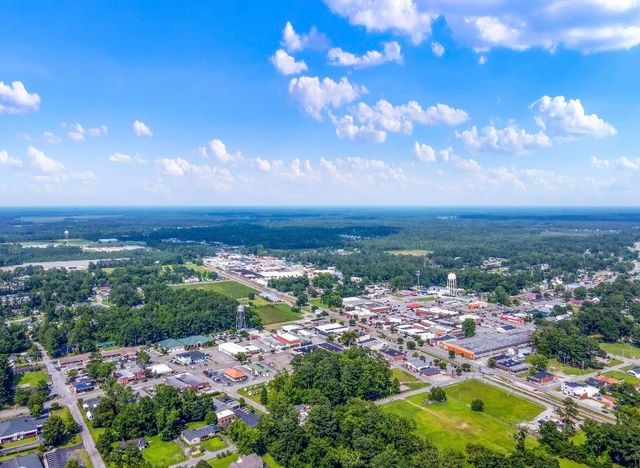 704 Locomotive Place, Loris, SC 29569