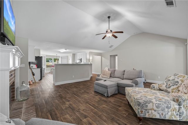 121 Mount Vernon Way, Winterville, GA 30683